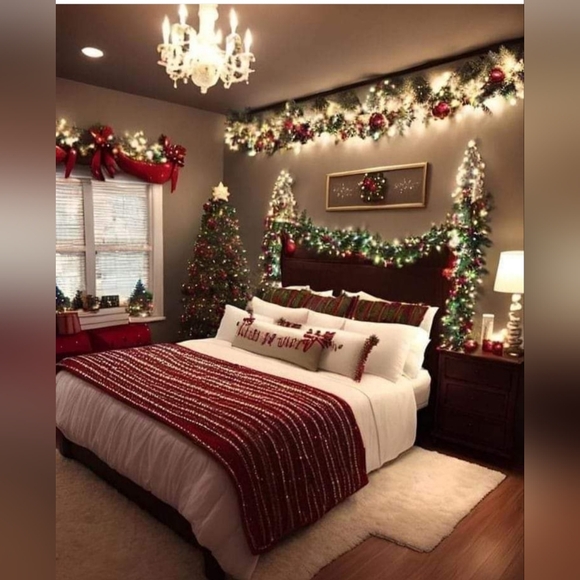 NEW GORGEOUS REGAL PURPLE  PLEATED THROW PILLOW 💜 BOMBAY & CO - Picture 4 of 6